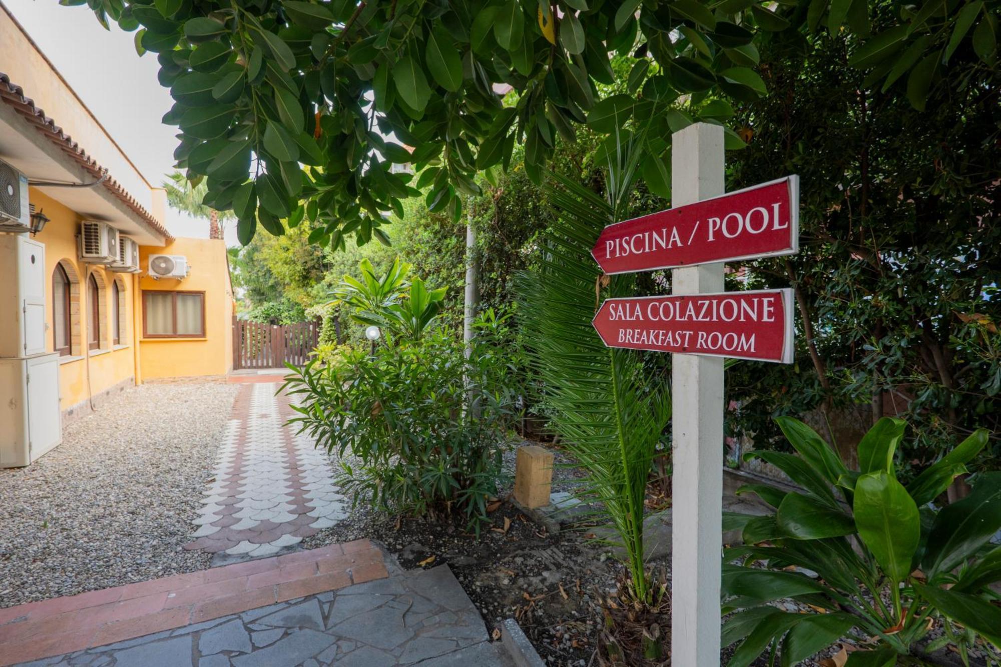 Villa Seta Giardini Naxos Eksteriør bilde