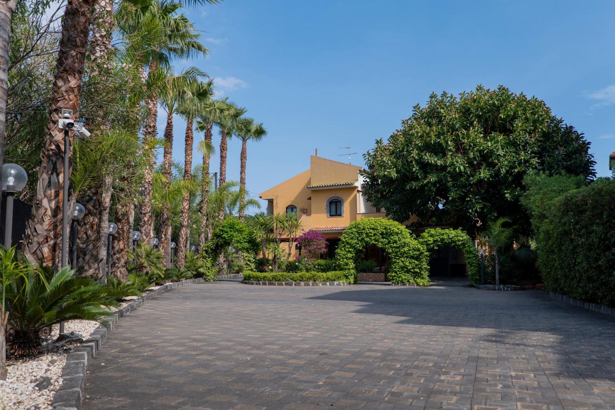 Villa Seta Giardini Naxos Eksteriør bilde